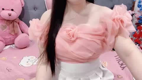 sanami_sian_ online show from 04/26/26, 01:47
