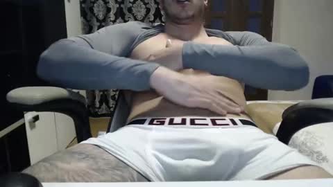 Sanchez Erik online show from 02/05/25, 03:31