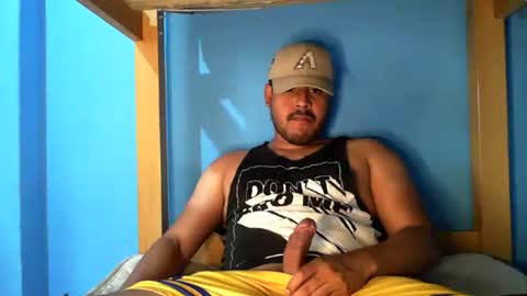 Snapshot of sandalo123 chatting on 12/27/24, 04:54 sandalo123 online show from 12/27/24, 04:54