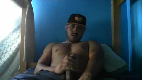 Snapshot of sandalo123 chatting on 02/15/26, 10:17 sandalo123 online show from 02/15/26, 10:17