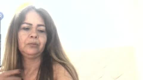 Sanddi  online show from 05/11/26, 12:38