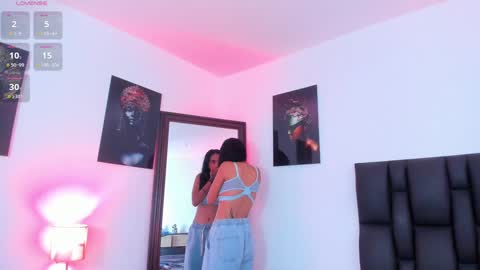 Snapshot of sander_mila chatting on 12/06/24, 09:35 MilaSander online show from 12/06/24, 09:35