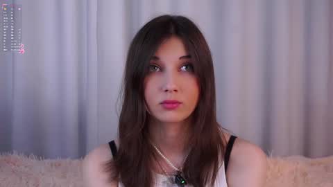 Snapshot of sandili chatting on 06/09/26, 03:29 Isabel but you can call me Bella online show from 06/09/26, 03:29