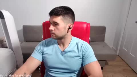 Snapshot of sandow_ chatting on 10/30/25, 07:47 Sandow online show from 10/30/25, 07:47