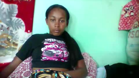 sandra1253099 online show from 09/20/25, 07:04