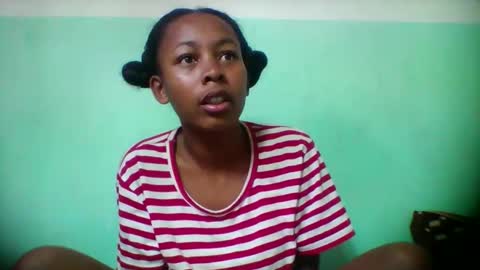 sandra1253099 online show from 11/01/25, 07:32