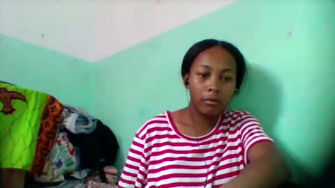 sandra1253099 online show from 11/02/25, 07:55