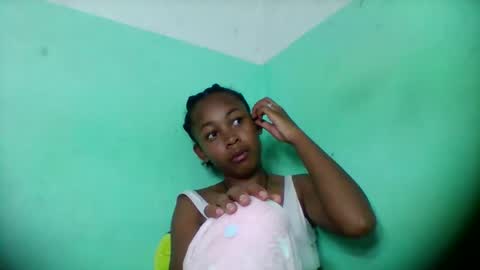 sandra1253099 online show from 02/08/26, 07:23