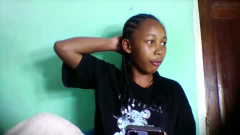 sandra1253099 online show from 04/26/26, 05:43
