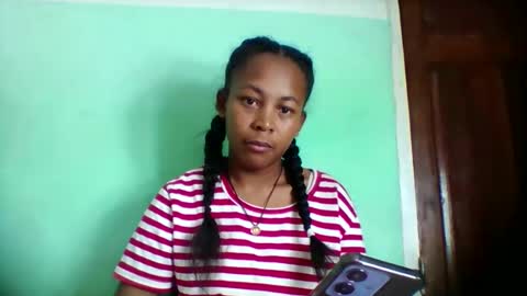Snapshot of sandra1253099 chatting on 05/16/26, 10:58 sandra1253099 online show from 05/16/26, 10:58