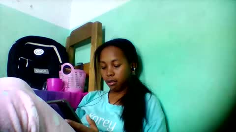 Snapshot of sandra1253099 chatting on 06/08/26, 05:02 sandra1253099 online show from 06/08/26, 05:02
