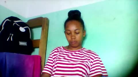 Snapshot of sandra1253099 chatting on 06/19/26, 05:56 sandra1253099 online show from 06/19/26, 05:56
