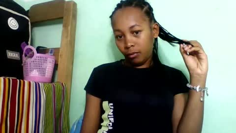 Snapshot of sandra1253099 chatting on 07/21/26, 07:43 sandra1253099 online show from 07/21/26, 07:43