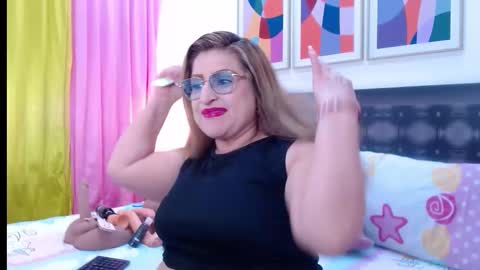 SANDRA online show from 01/18/26, 10:19