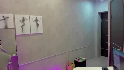 Sandra online show from 06/03/26, 01:41