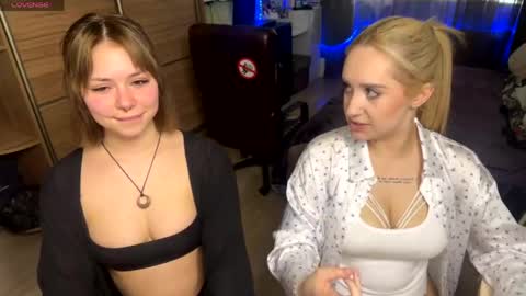 sandra dimonds online show from 05/12/26, 01:41