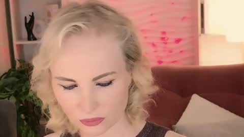Sandra online show from 06/06/26, 05:34
