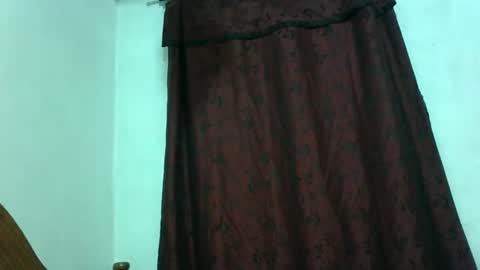 sandra online show from 12/05/25, 06:59