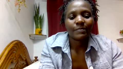 Snapshot of sandra_milly chatting on 07/24/26, 05:11 sandra online show from 07/24/26, 05:11