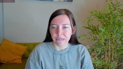 Sandra online show from 06/20/26, 12:36