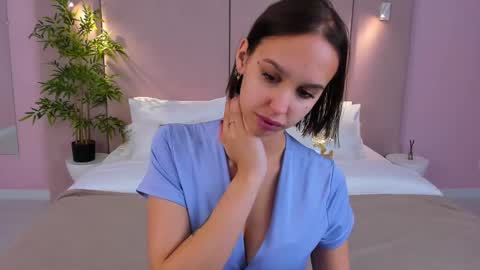 San online show from 11/13/25, 03:27