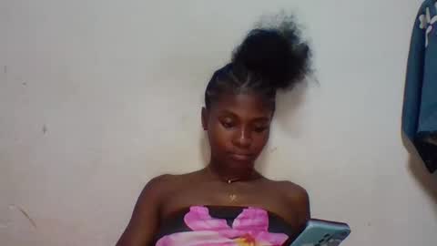 sandricaaa online show from 02/15/26, 07:51