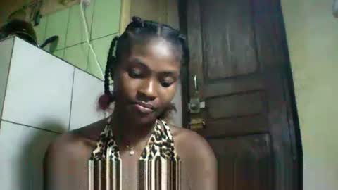 sandricaaa online show from 04/29/26, 07:09