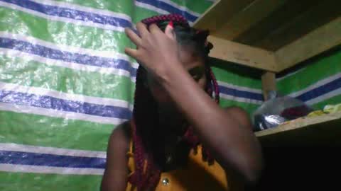 Snapshot of sandricaaa chatting on 05/17/26, 07:10 sandricaaa online show from 05/17/26, 07:10