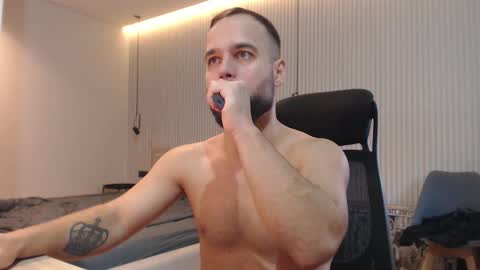 DeAlex online show from 11/19/25, 06:57