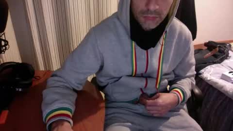 lucas online show from 12/19/25, 04:25