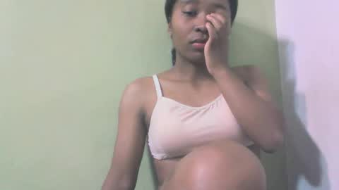 sandy735579 online show from 11/04/25, 05:28