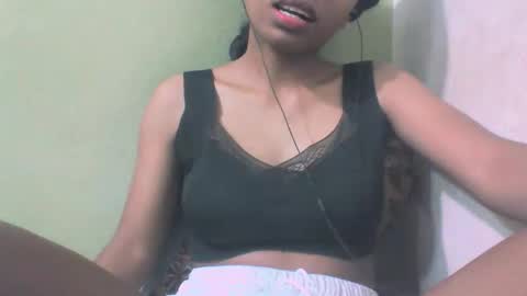 sandy735579 online show from 02/26/26, 07:40