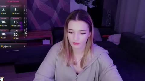 Snapshot of sandy_belle88 chatting on 11/06/25, 10:21 sandy_belle88 online show from 11/06/25, 10:21