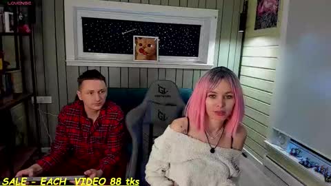 Snapshot of sandy_chris chatting on 01/10/26, 09:11 Sandy and Chris online show from 01/10/26, 09:11