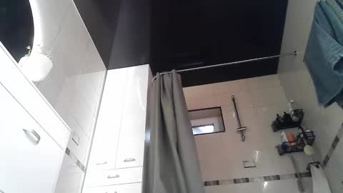 Snapshot of sanek7777 chatting on 10/13/25, 12:38 sanek7777 online show from 10/13/25, 12:38