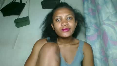 sanelie09 online show from 11/05/25, 01:27