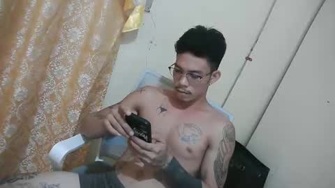 Snapshot of sangre_adamusxxx chatting on 04/20/26, 12:30 sangre_adamusxxx online show from 04/20/26, 12:30