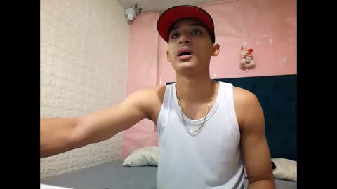 Snapshot of saniasex2025 chatting on 12/01/25, 01:38 saniasex2025 online show from 12/01/25, 01:38