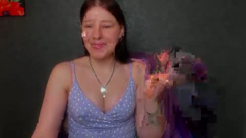 karina online show from 02/08/25, 09:13