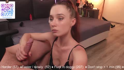 Sansa and Alex online show from 11/03/25, 07:20