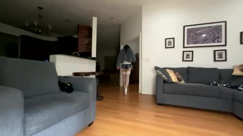 Snapshot of santanacd chatting on 11/28/25, 06:38 Santana online show from 11/28/25, 06:38