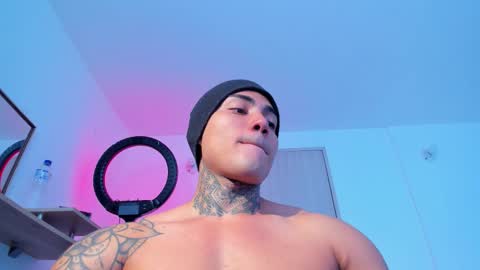 Santi Ferrer online show from 02/14/26, 07:43