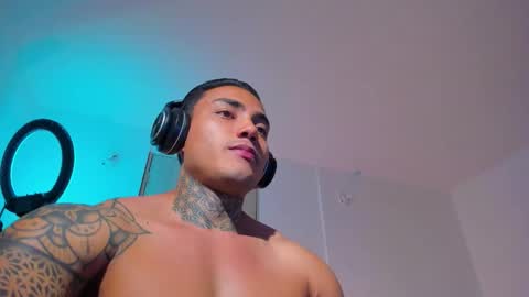 Santi Ferrer online show from 03/18/26, 03:20