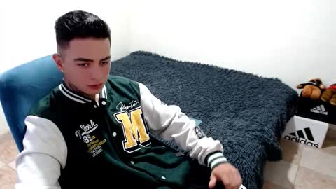 santi_ss online show from 10/29/25, 01:57