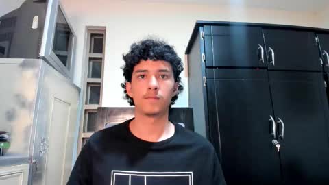 Snapshot of santi_twink19 chatting on 02/03/26, 06:22 santi_twink19 online show from 02/03/26, 06:22