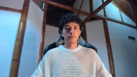 Snapshot of santi_twink19 chatting on 02/09/26, 05:00 santi_twink19 online show from 02/09/26, 05:00