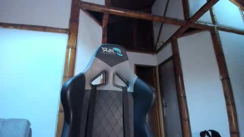 Snapshot of santi_twink19 chatting on 02/10/26, 09:13 santi_twink19 online show from 02/10/26, 09:13