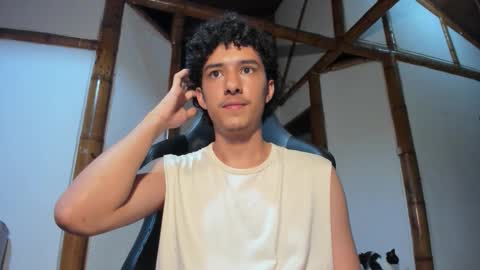 Snapshot of santi_twink19 chatting on 02/12/26, 03:12 santi_twink19 online show from 02/12/26, 03:12