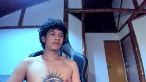 Snapshot of santi_twink19 chatting on 02/27/26, 05:40 santi_twink19 online show from 02/27/26, 05:40