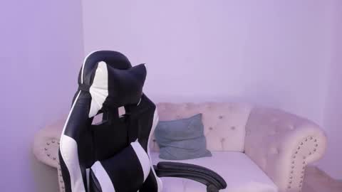 Snapshot of santiago_huntt chatting on 02/21/26, 12:50 santiago_huntt online show from 02/21/26, 12:50